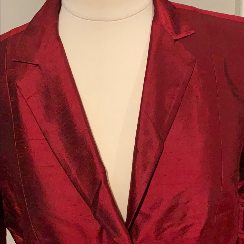 Blazer - Picture 2 of 4